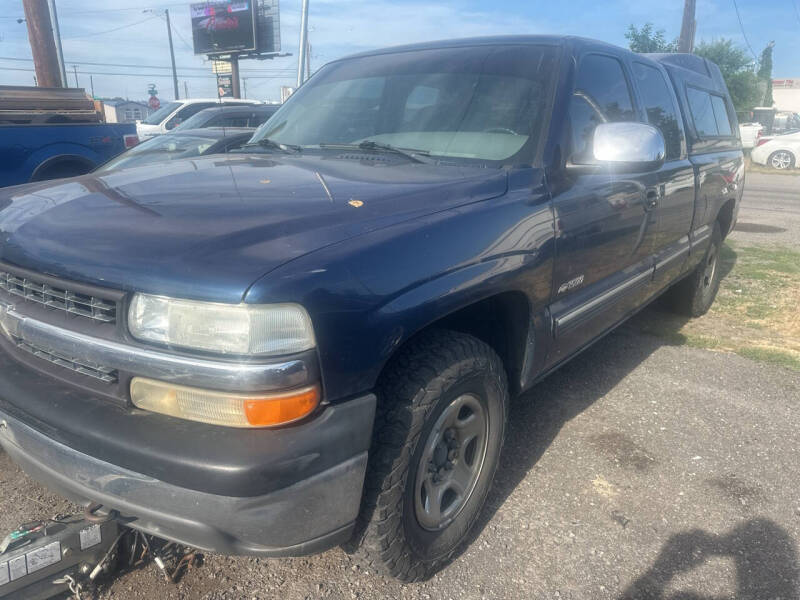 2000 Chevrolet Silverado 1500 LS
