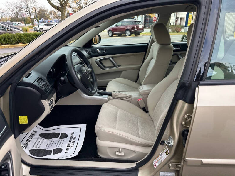 2009 Subaru Outback null photo 11