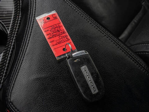 2015 Dodge Challenger SXT Plus