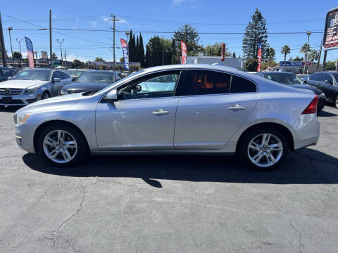 2015 Volvo S60 T5 Drive-E Premier