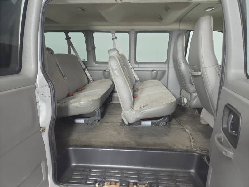 2016 Chevrolet Express LT 3500