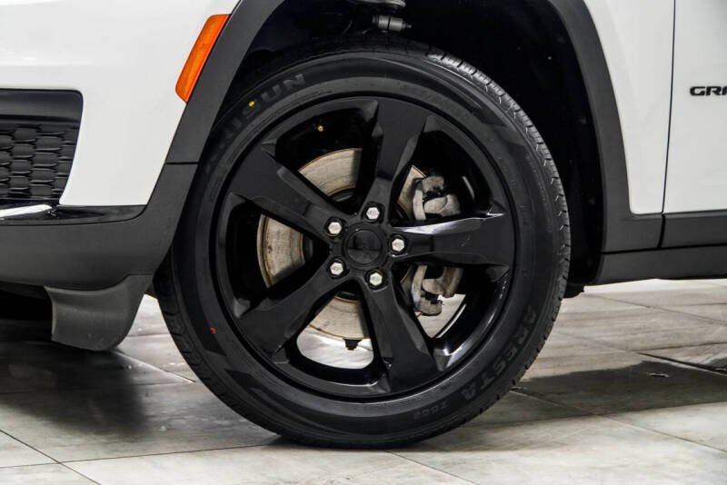 2022 Jeep Grand Cherokee L Altitude