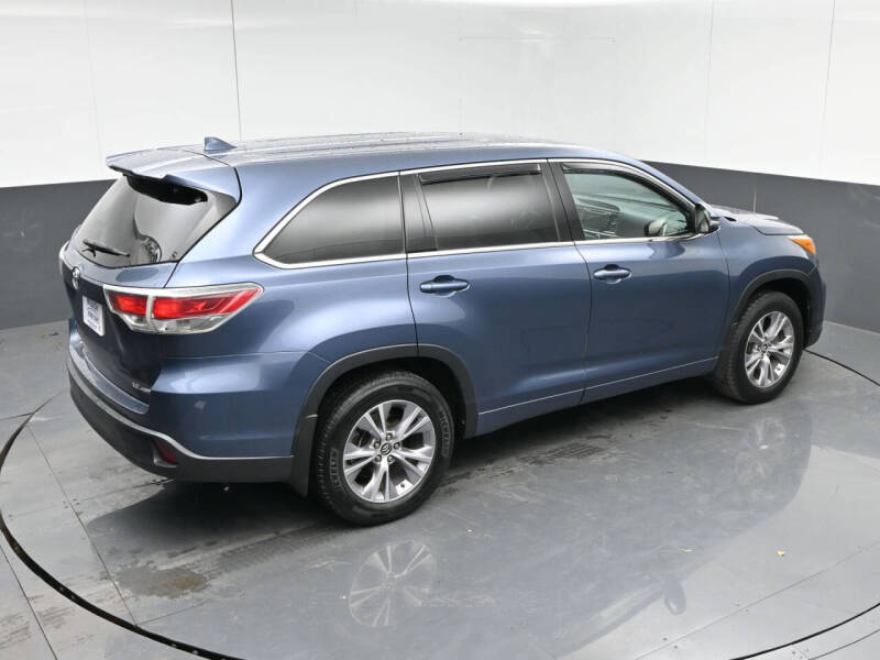 2016 Toyota Highlander LE Plus