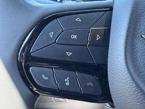 2024 Chrysler Pacifica Plug-In Hybrid Select