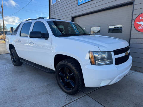 2012 Chevrolet Avalanche LS