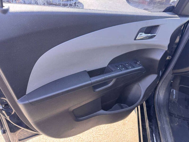 2012 Chevrolet Sonic LT