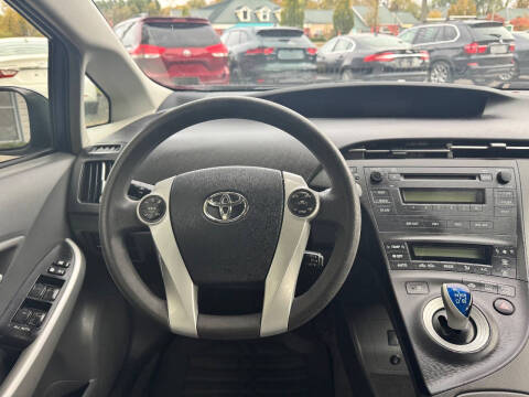 2011 Toyota Prius Three