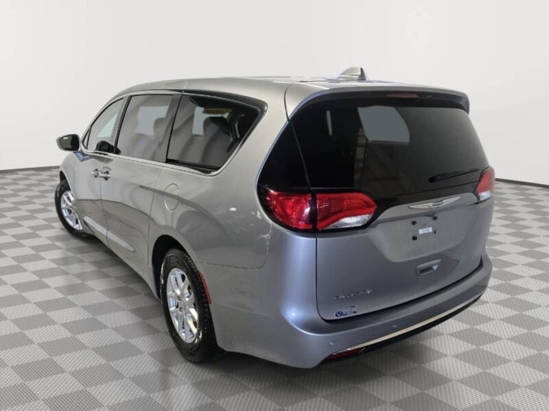 2020 Chrysler Pacifica Touring