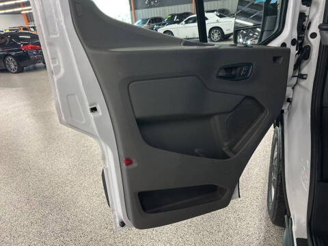 2022 Ford Transit