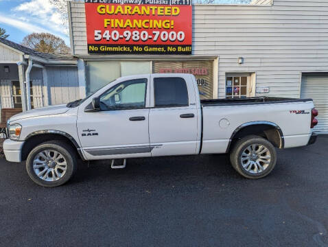 2008 Dodge Ram 1500 for sale at IKE'S AUTO SALES in Pulaski VA