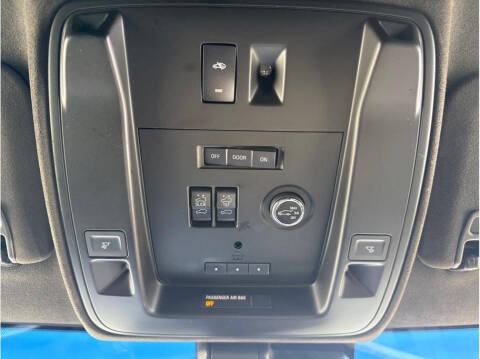 2015 Cadillac Escalade Platinum
