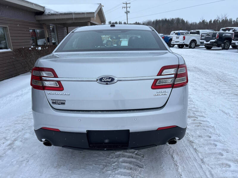 2014 Ford Taurus SEL