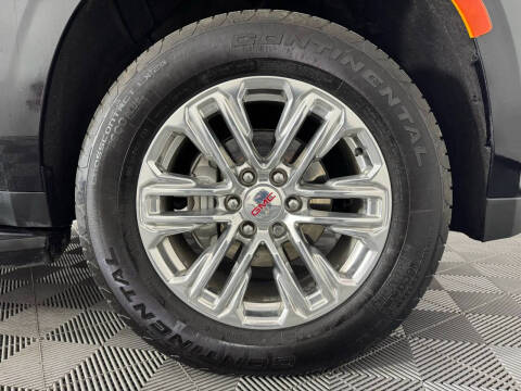 2022 GMC Yukon XL SLT