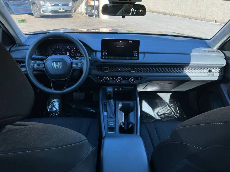 2024 Honda Accord EX