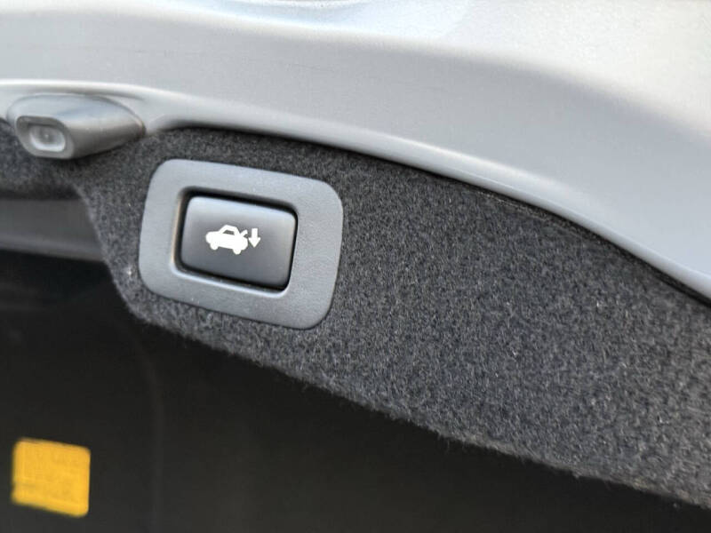 2011 Lexus LS 460
