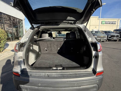 2019 Jeep Cherokee Latitude Plus