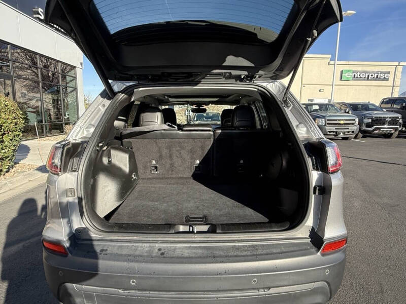 2019 Jeep Cherokee Latitude Plus