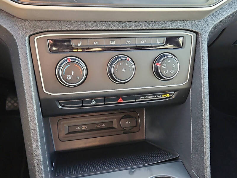 2022 Volkswagen Atlas Cross Sport SE 4Motion