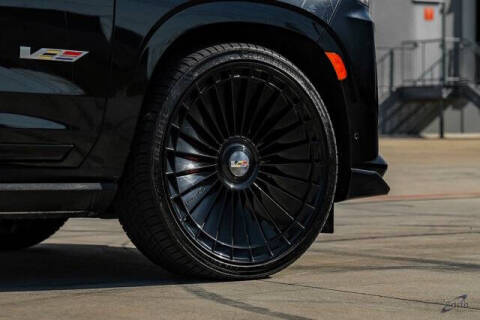 2023 Cadillac Escalade-V