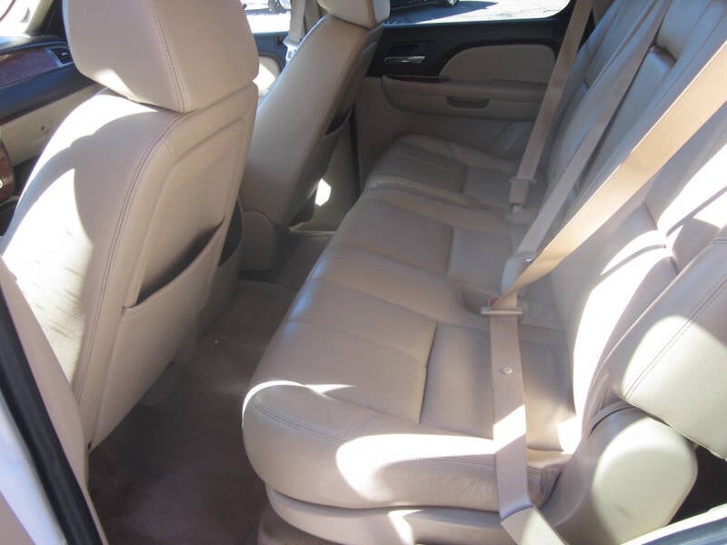 2008 Chevrolet Tahoe LS photo 12