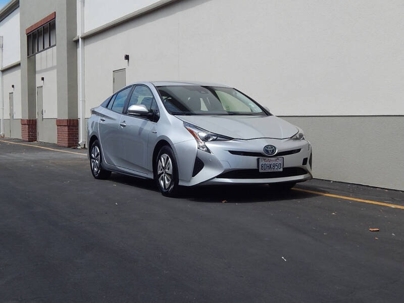 2017 Toyota Prius One