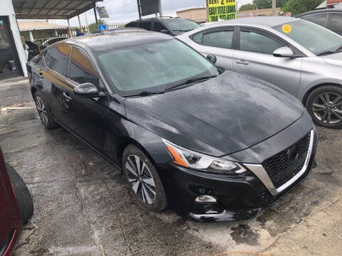 2019 Nissan Altima for sale at Guru Auto Sales in Miramar FL