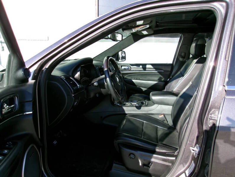 2016 Jeep Grand Cherokee Summit