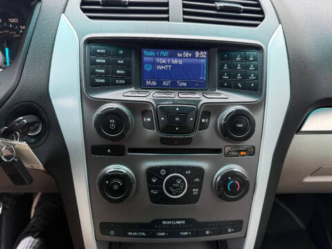 2014 Ford Explorer