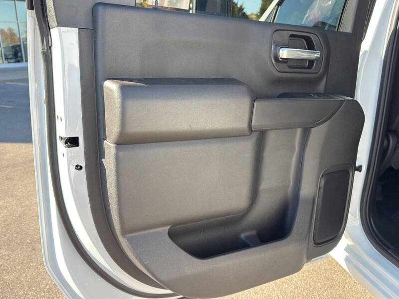 2026 Chevrolet Silverado 3500HD CC Work Truck