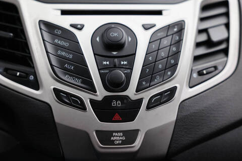 2013 Ford Fiesta SE