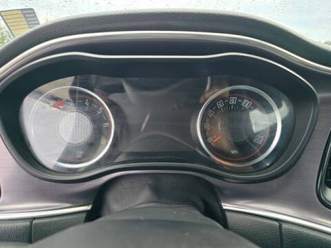 2017 Dodge Challenger SXT