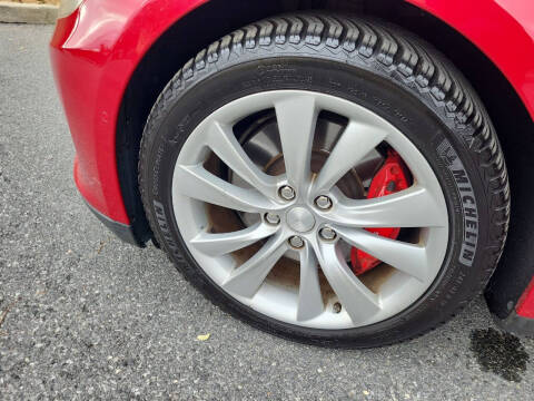 2015 Tesla Model S P85D