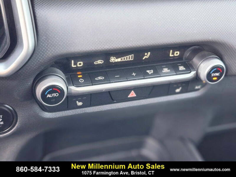 2023 Mazda CX-50 2.5 S Preferred Plus