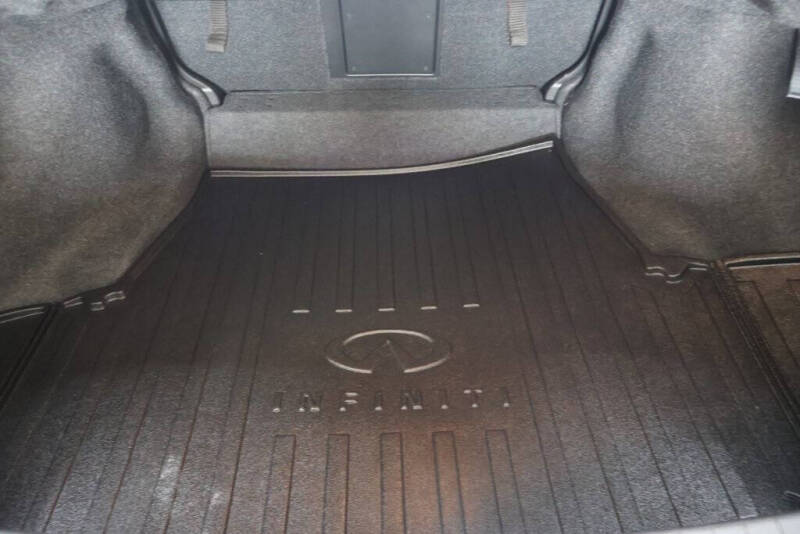 2022 Infiniti Q50 Luxe