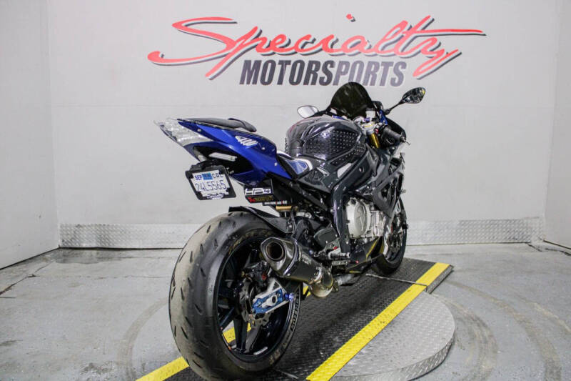 2014 BMW HP 4