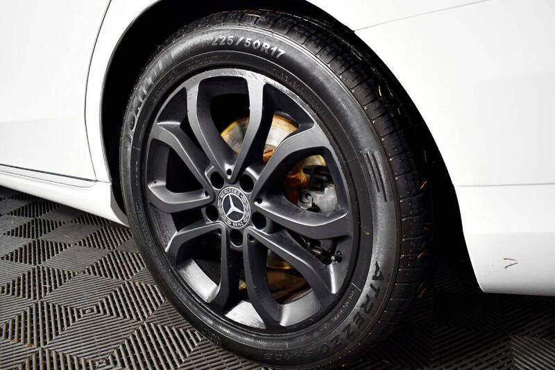 2018 Mercedes-Benz C-Class C 300