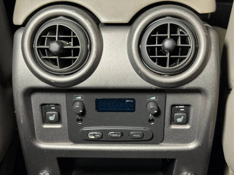 2004 HUMMER H2