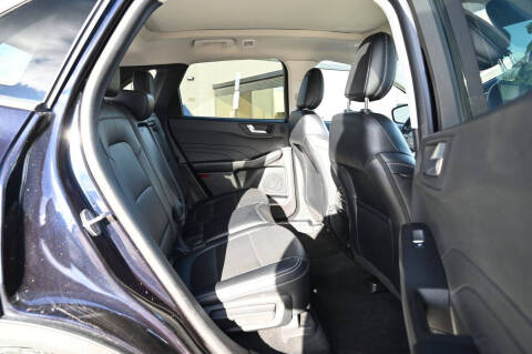 2021 Ford Escape Hybrid Titanium