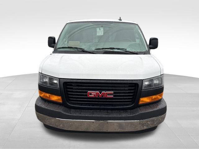 2026 GMC Savana 3500