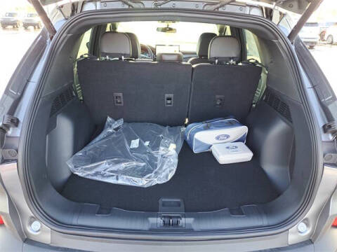 2026 Ford Escape Hybrid ST-Line Select