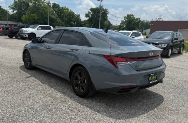 2022 Hyundai Elantra
