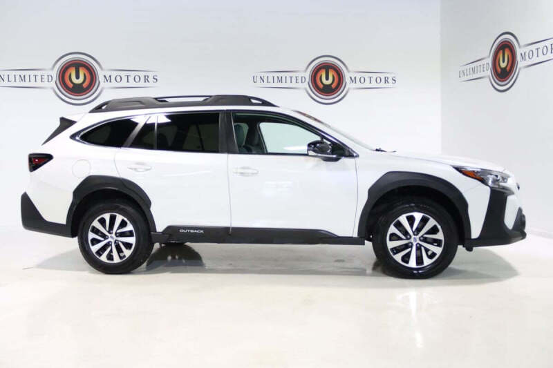 2024 Subaru Outback Premium
