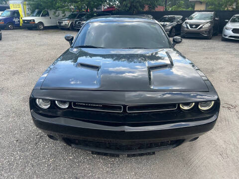 2019 Dodge Challenger SXT
