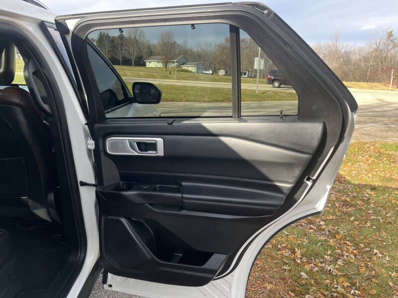 2020 Ford Explorer Platinum