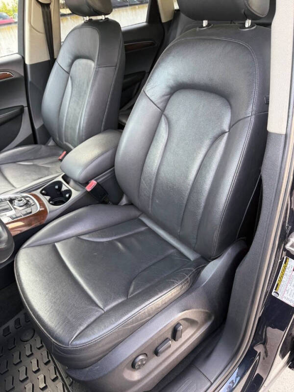 2012 Audi Q5 2.0T quattro Premium Plus