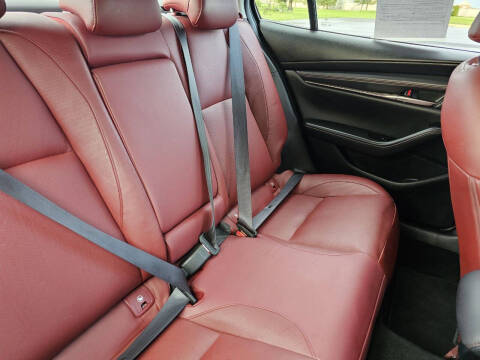 2024 Mazda Mazda3 Sedan 2.5 S Carbon Edition