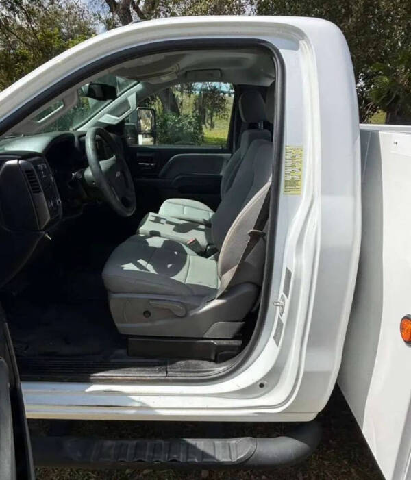 2015 Chevrolet Silverado 3500HD CC