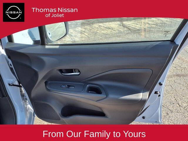 2025 Nissan Versa SV