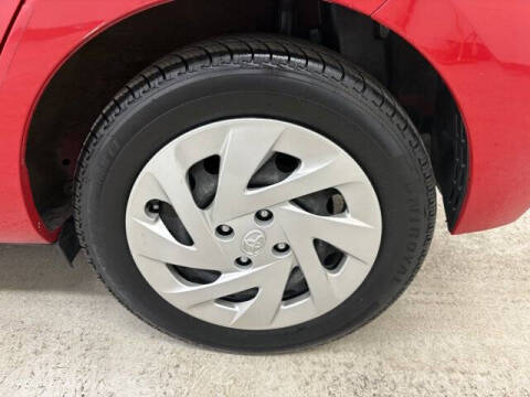 2016 Toyota Prius c One