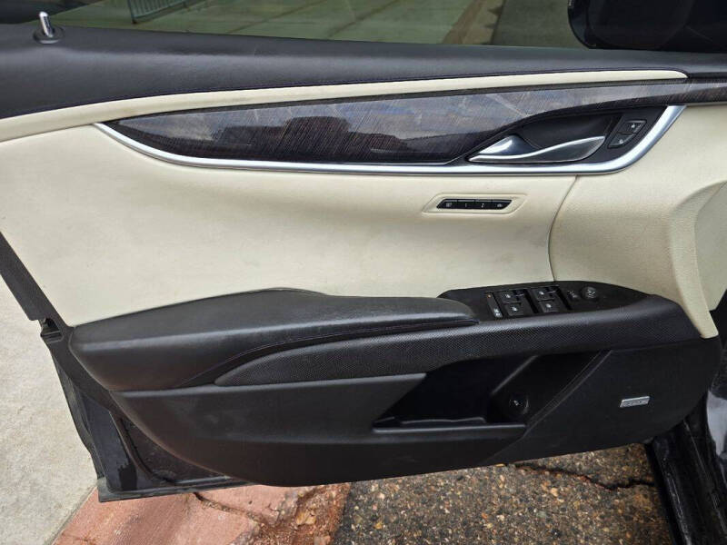 2016 Cadillac XTS Platinum Vsport